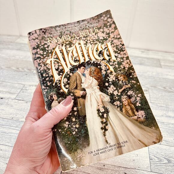 Alethea‎ by Pamela Belle 1985 Vtg Paperback Historical Romance Novel PB - Picture 1 of 16